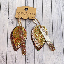 Load image into Gallery viewer, Randans custom fringe hoop earrings- petite/small