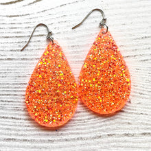 Load image into Gallery viewer, Randans Frameless Dangle Teardrops- pink, red