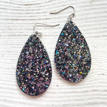 Load image into Gallery viewer, Randans Frameless Dangle Teardrops- neutrals, gold, silver, black, white
