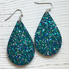 Load image into Gallery viewer, Randans Frameless Dangle Teardrops- green
