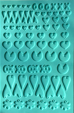 Load image into Gallery viewer, Hearts mold- Extra large silicone mold
